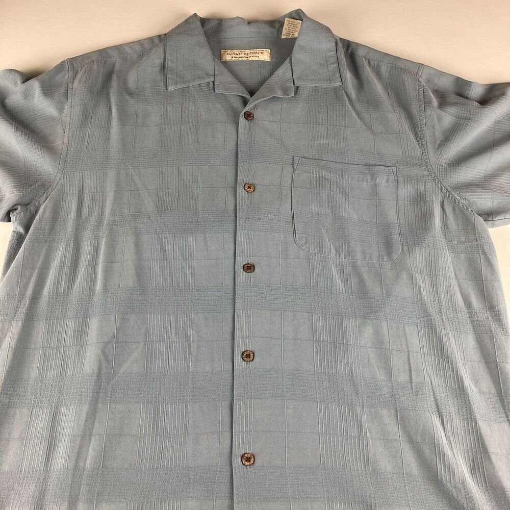 Island Republic Shirt Mens Large Blue Textured Plaid Short Sleeve Button Up